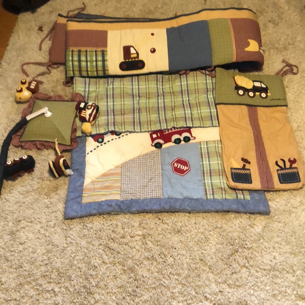 Baby Crib Set Construction - Picture 5 of 5